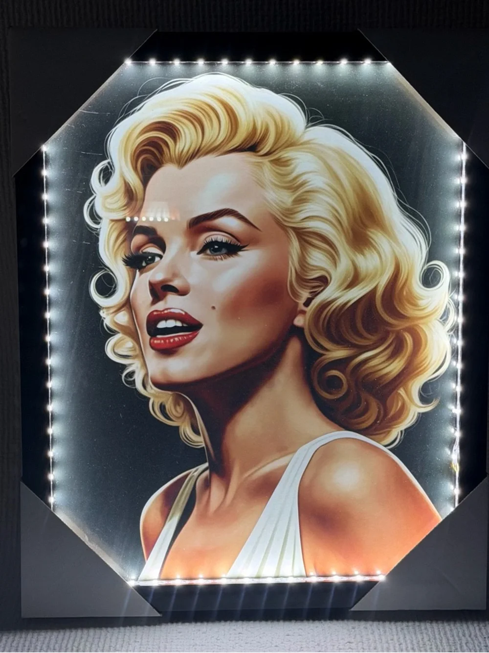 Marylin Monroe Light Up Framed Wall Decor 16x13